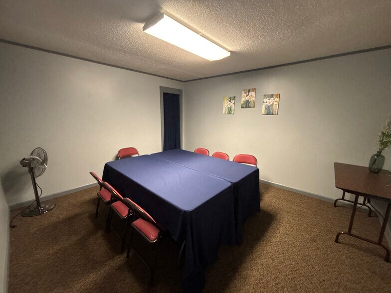 More Photos Of 220 Beaver Rd, Munford Sports And Entertainment For Sale