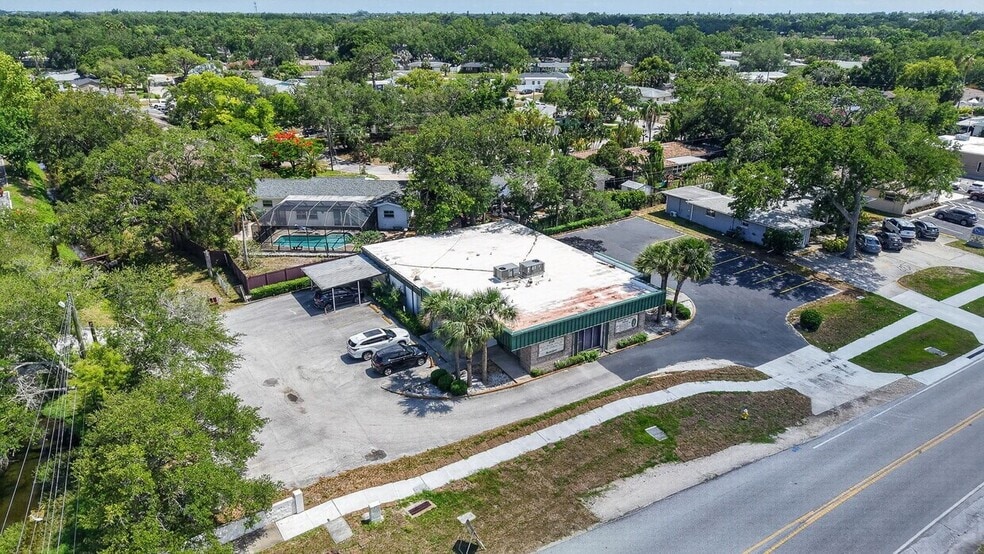 More Photos Of 2039 Indian Rocks Rd, Largo Medical For Sale