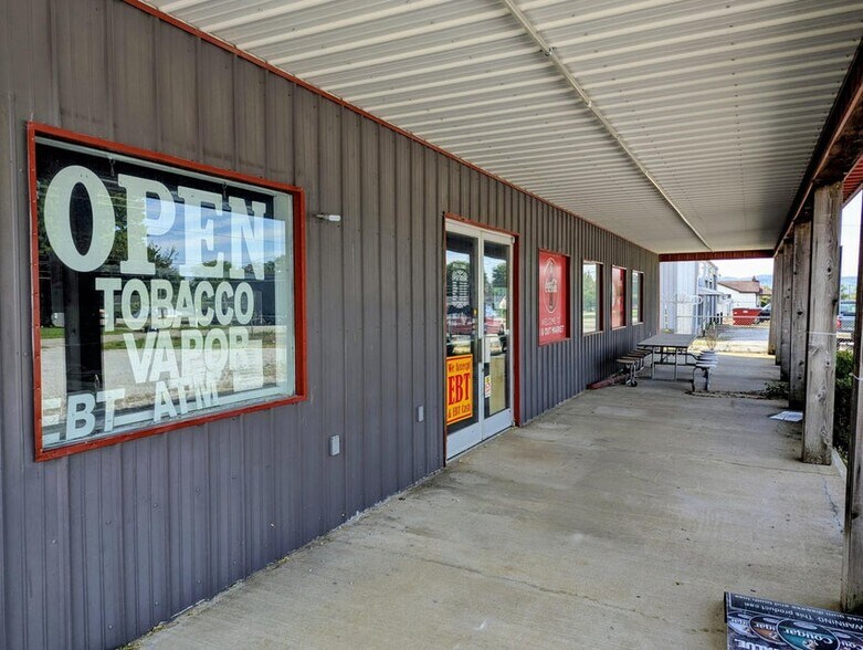 More Photos Of 576 Highway 3106, Monticello Freestanding For Sale