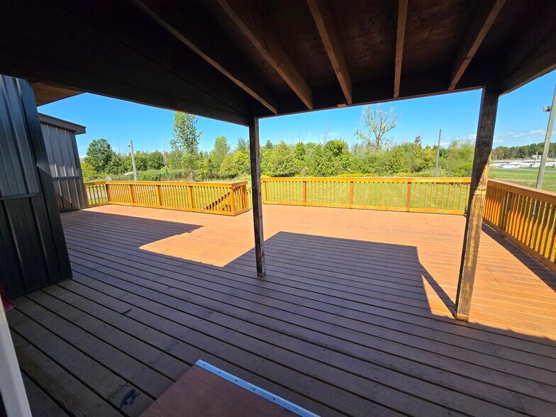 More Photos Of 5571 State Route 5, Vernon Restaurant For Sale