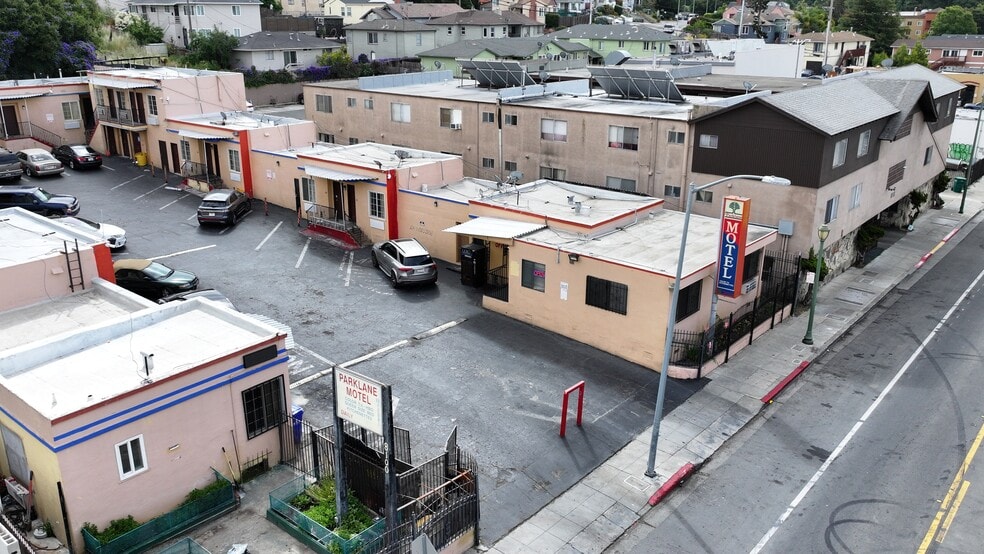 More Photos Of 8100 MacArthur Blvd, Oakland Hotel For Lease