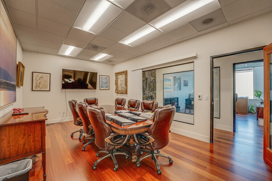 More Photos Of 9888 Carroll Centre Rd, San Diego Office For Sale