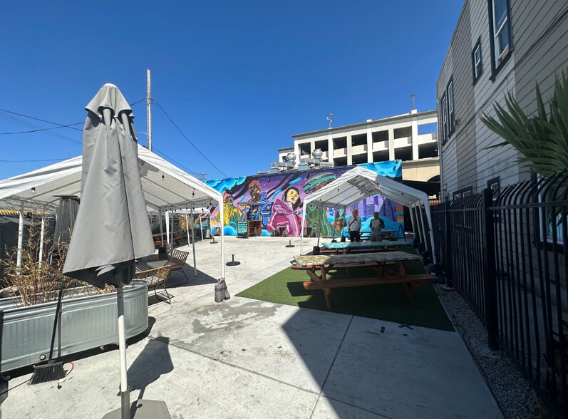 More Photos Of 1014 Fruitvale Ave, Oakland Flex For Sale