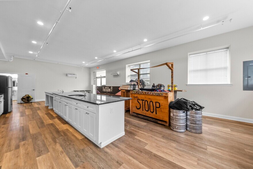 More Photos Of , Ewing Unknown For Sale