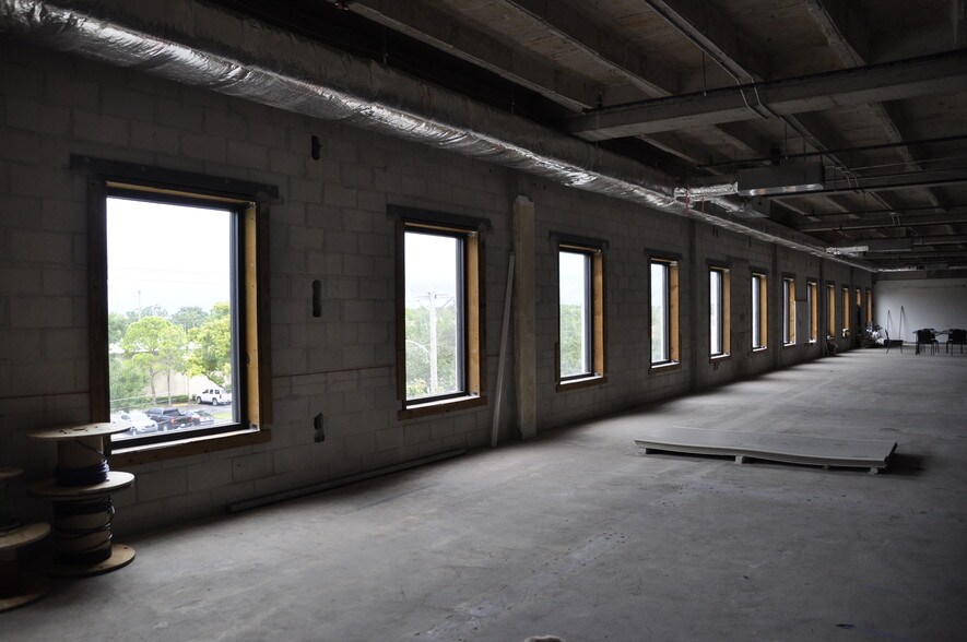 More Photos Of 115 S Missouri Ave, Lakeland Office For Sale