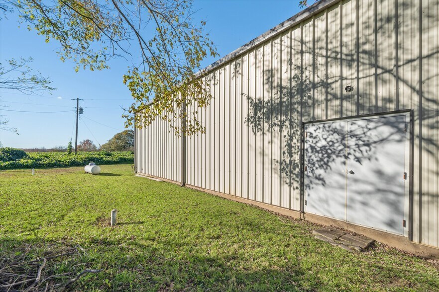 More Photos Of 26 Tyro Rd, Holly Springs Specialty For Sale