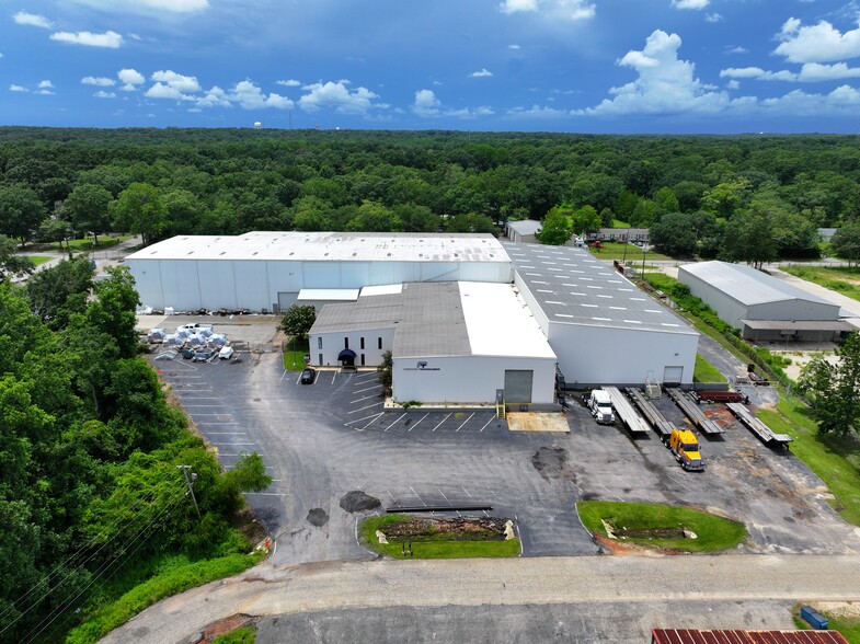 Primary Photo Of 5890 I 10 Industrial Pkwy W, Theodore Manufacturing For Sale