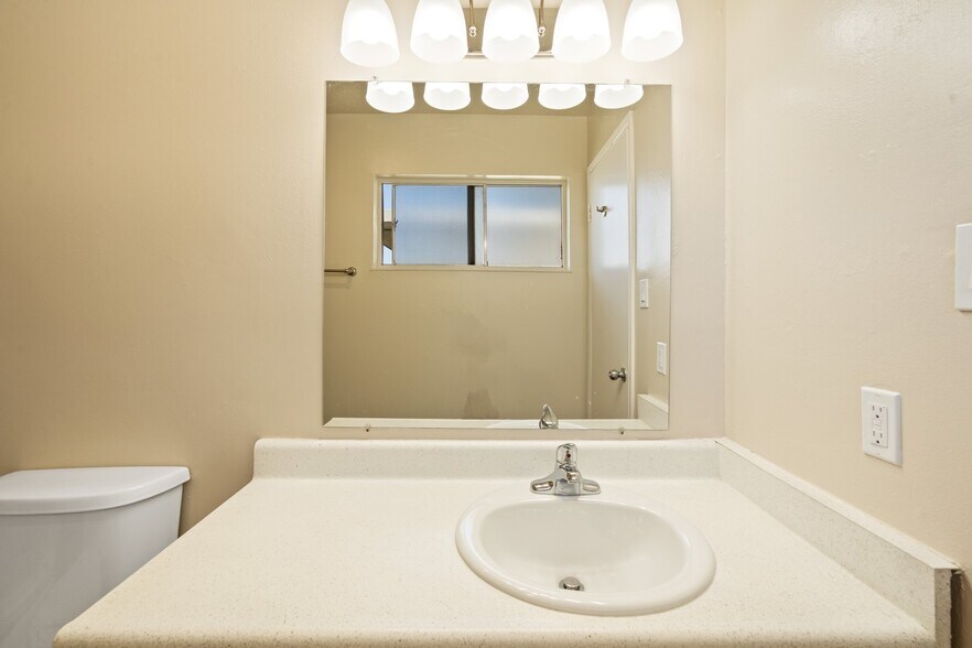 More Photos Of 4840 San Pablo Dam Rd, El Sobrante Apartments For Sale