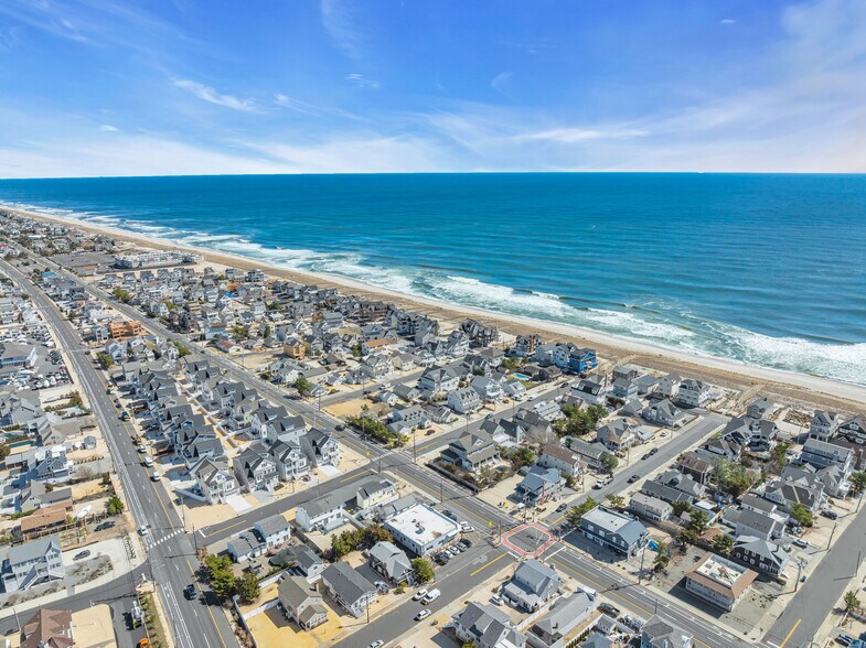 More Photos Of 551 NJ Ave, Mantoloking Freestanding For Sale