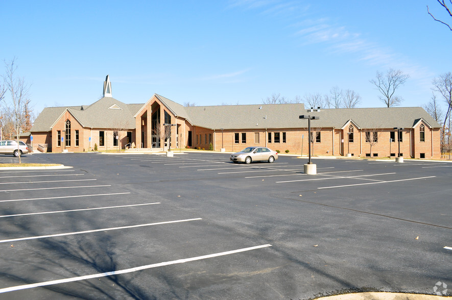 Primary Photo Of 13421 Twin Lakes Dr, Clifton Religious Facility For Sale