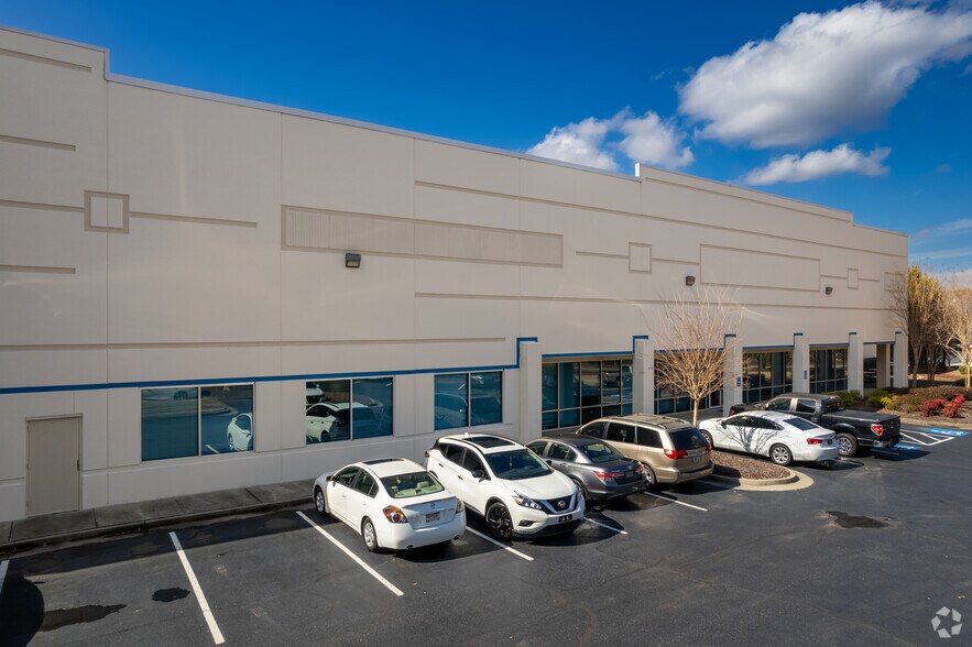 Primary Photo Of 1925 Shiloh Rd, Kennesaw Warehouse For Lease