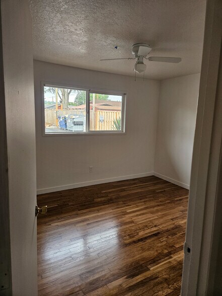 More Photos Of 12920 SE Powell Blvd, Portland Apartments For Sale