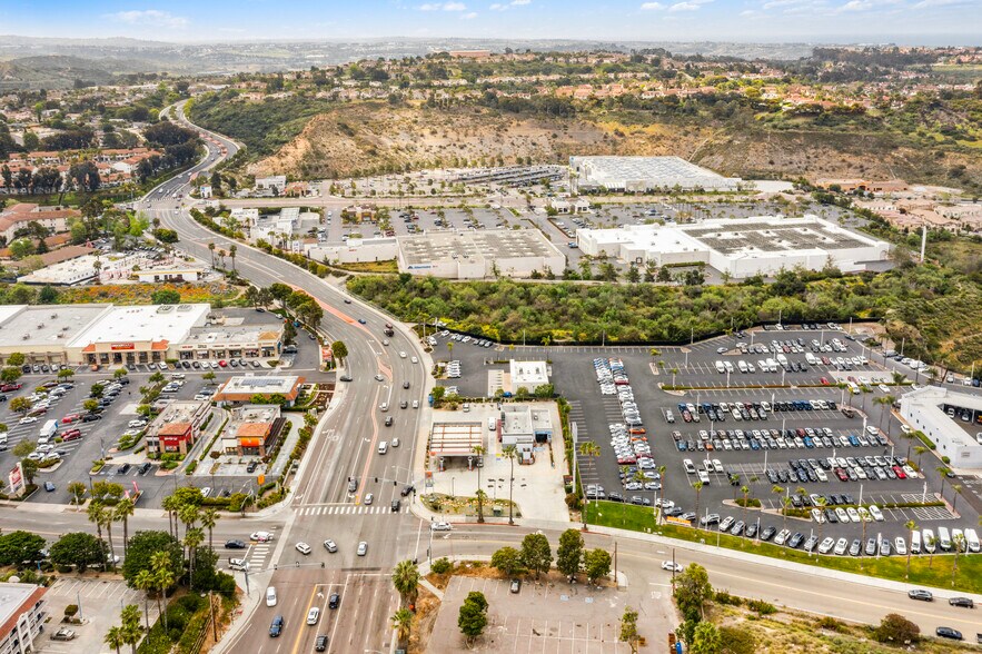 More Photos Of 3401 College Blvd, Oceanside Service Station For Sale