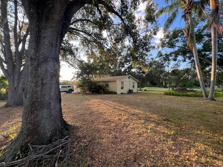 More Photos Of 9013 Symmes Rd, Gibsonton Land For Sale