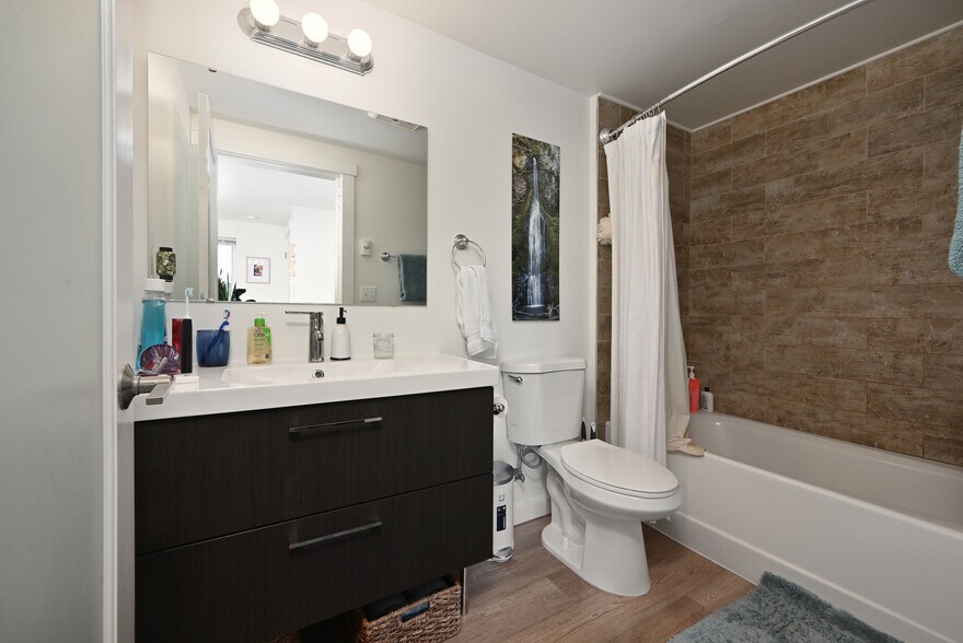 More Photos Of 8716 Sand Point Way NE, Seattle Apartments For Sale