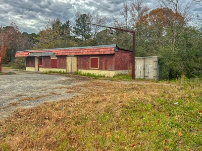 More Photos Of 2395 Pocahontas Trl, Williamsburg General Retail For Sale