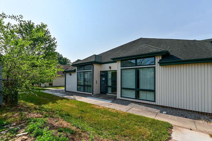 More Photos Of 908 Churchmans Road Ext, New Castle Office For Lease