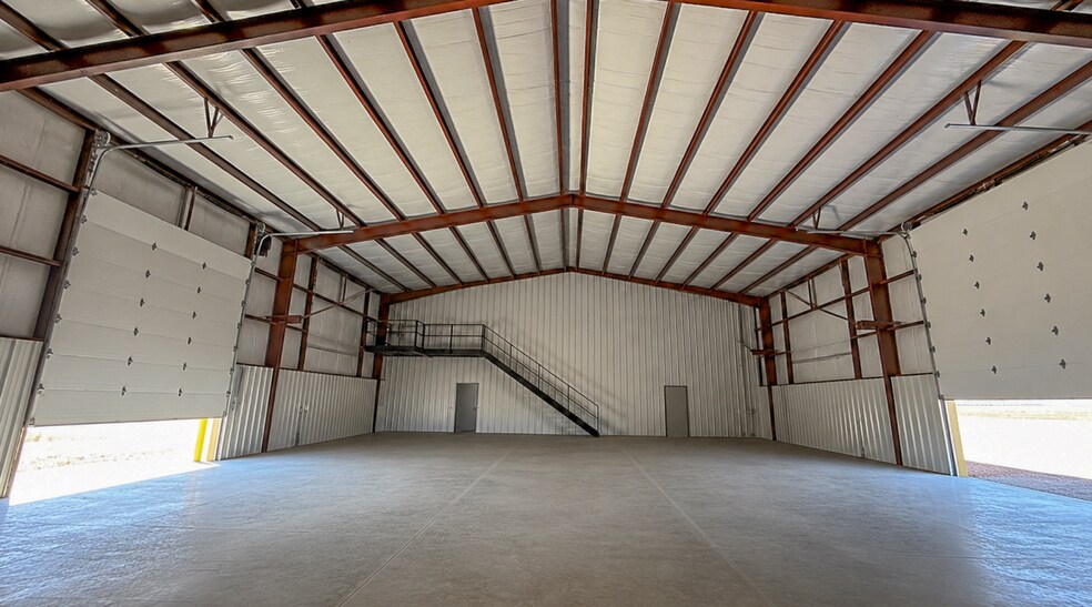 More Photos Of 6003 E County Road 135, Midland Warehouse For Sale