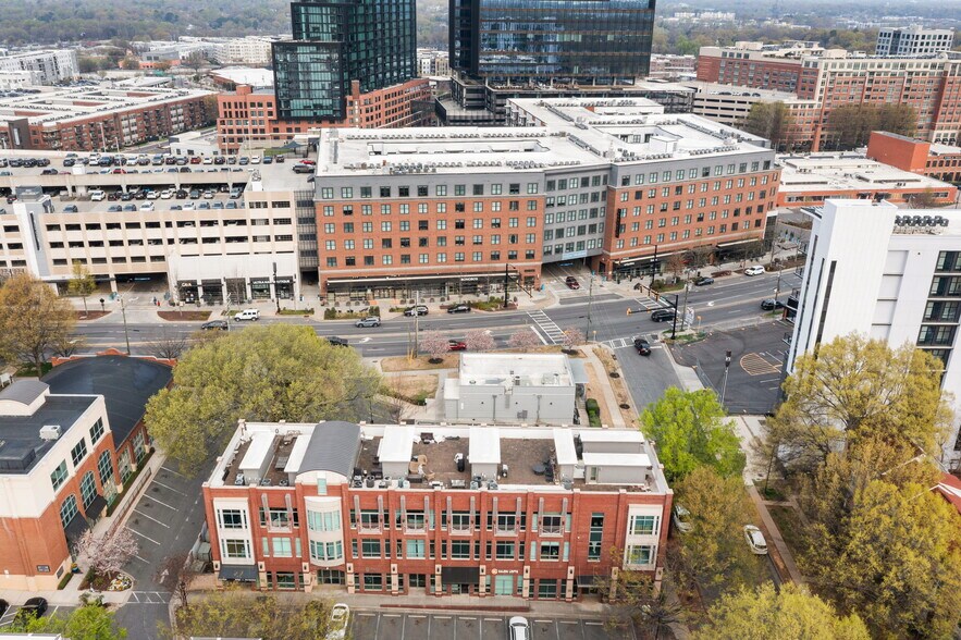 More Photos Of 2133 Southend Dr, Charlotte Apartments For Lease