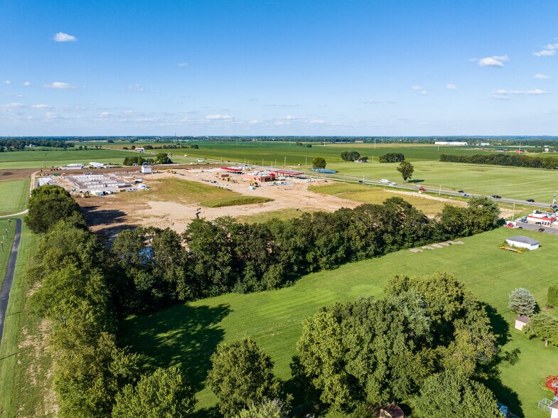 More Photos Of US-23, South Bloomfield Land For Lease
