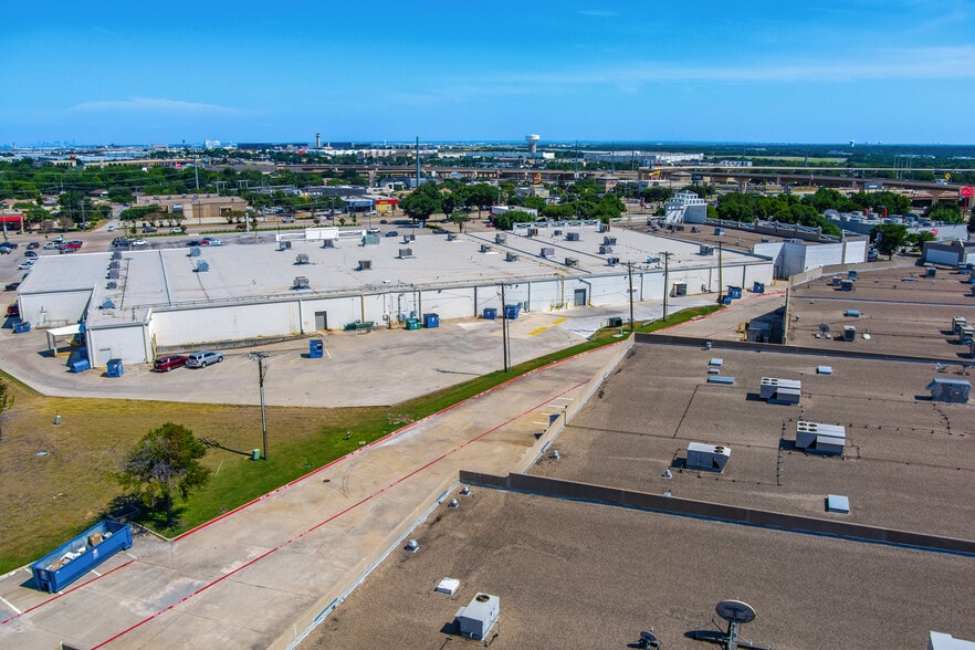 More Photos Of 1250 William D Tate Ave, Grapevine Unknown For Lease