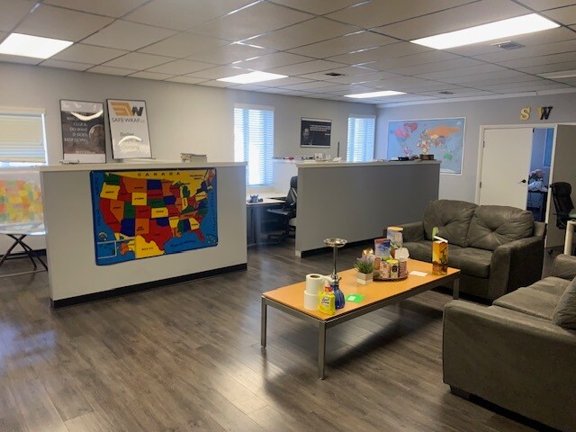 More Photos Of 2123 N 1st Ave, Whitehall Office For Lease