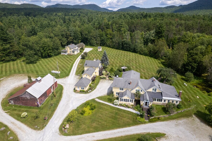 More Photos Of 54 Red Clover Ln, Mendon Hotel For Sale
