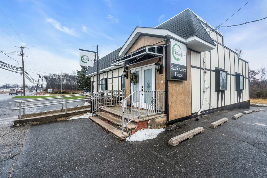 More Photos Of 392 Rt-34, Matawan Restaurant For Sale