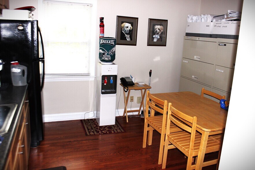 More Photos Of 205 State Route 31 N, Washington Office Residential For Sale