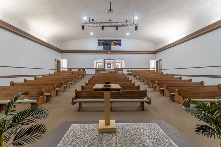 More Photos Of 2 Harker Rd, Fort Oglethorpe Religious Facility For Sale