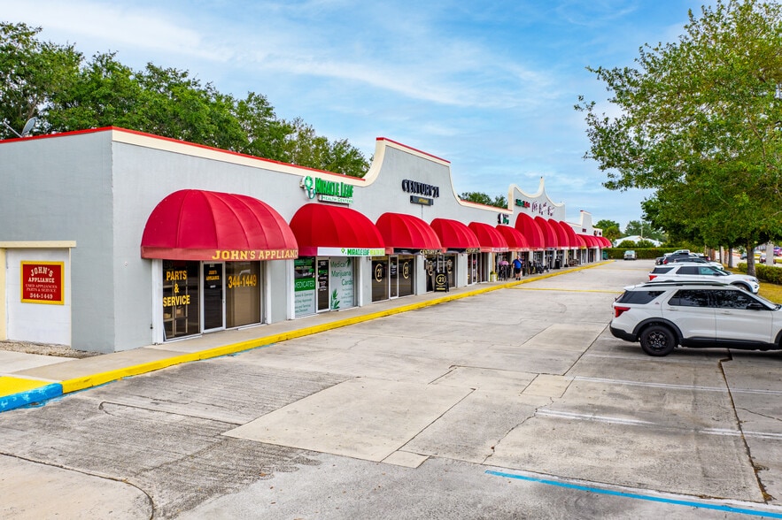 More Photos Of 1060 SW Bayshore Blvd, Port Saint Lucie Storefront Retail Office For Sale