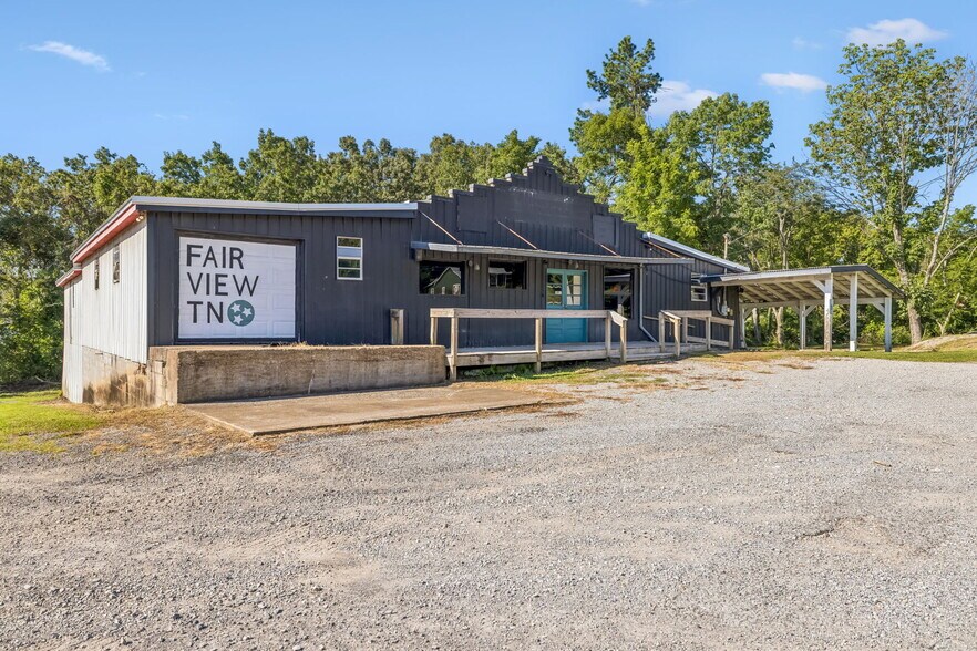 More Photos Of 1861 Fairview Blvd, Fairview Flex For Lease