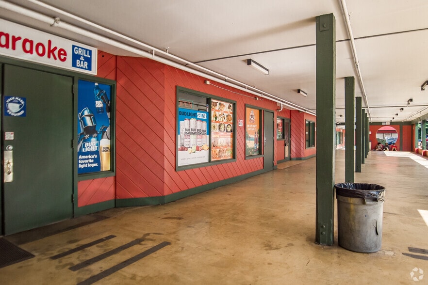 More Photos Of 41-1537 Kalanianaloe Hwy, Waimanalo Unknown For Lease