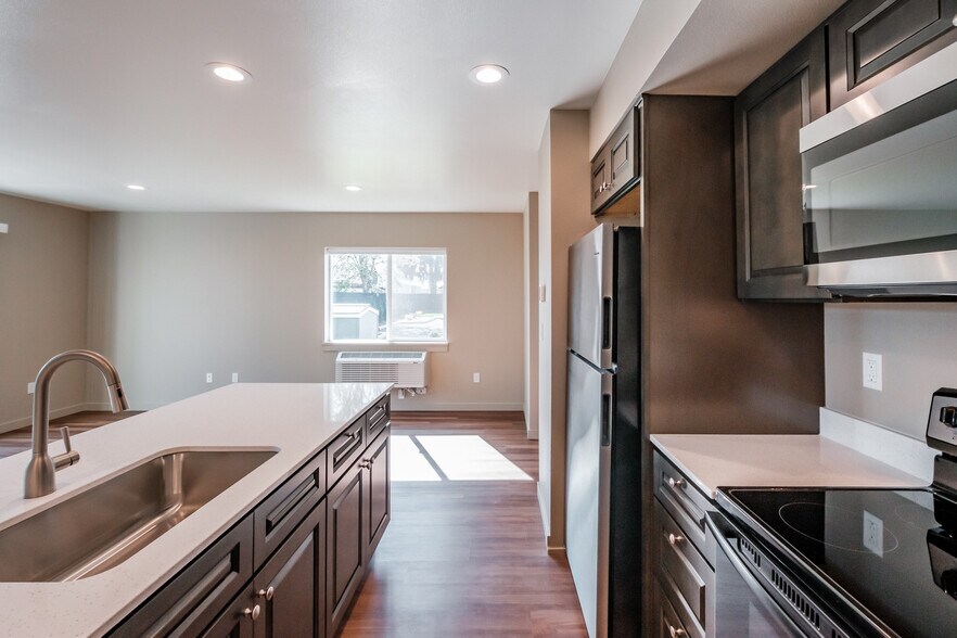 More Photos Of 2656 S Main Rd, Lebanon Apartments For Sale