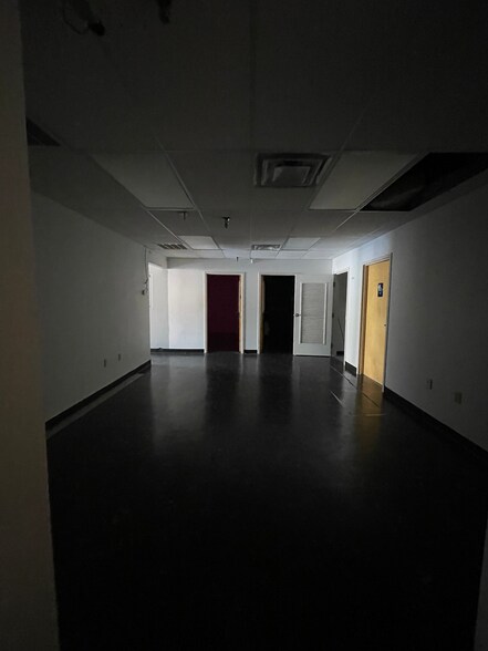 More Photos Of 2810 Sharer Rd, Tallahassee Unknown For Lease