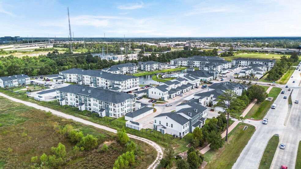 More Photos Of SEQ of Spring Stuebner Rd & Spring Plaza Dr in, Spring Land For Sale