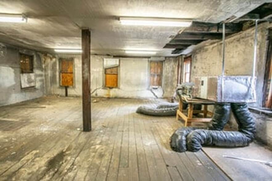 More Photos Of 345 Morgan St, Phoenixville Warehouse For Sale