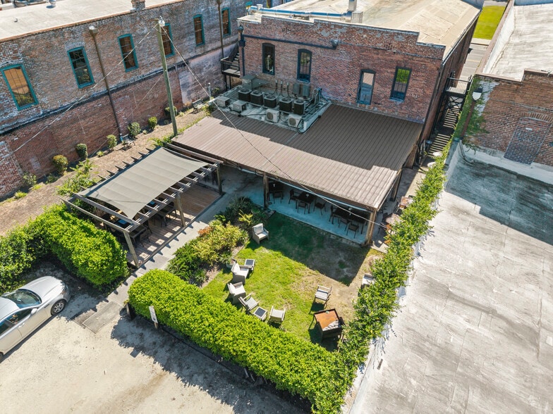 More Photos Of 219-221 N Parler Ave, Saint George Restaurant For Sale
