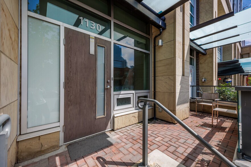 More Photos Of 1130 3 St SE, Calgary Flex For Sale