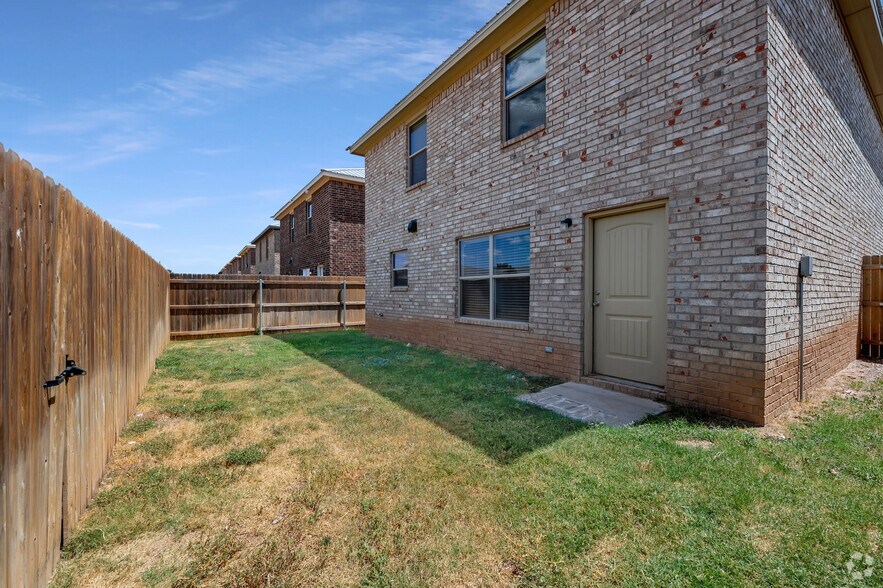 More Photos Of 3402 Itasca St, Lubbock Apartments For Sale