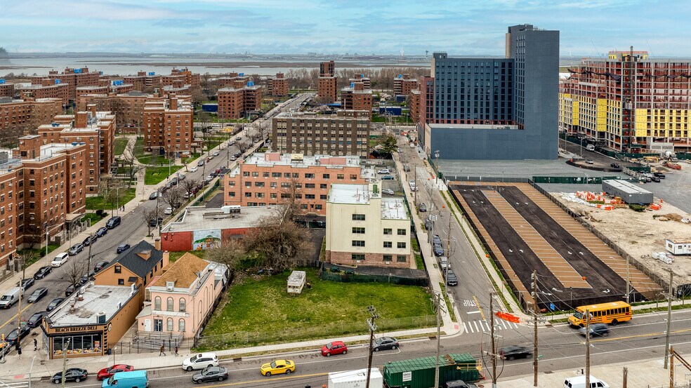 More Photos Of 311 Beach 53rd St, Far Rockaway Apartments For Sale