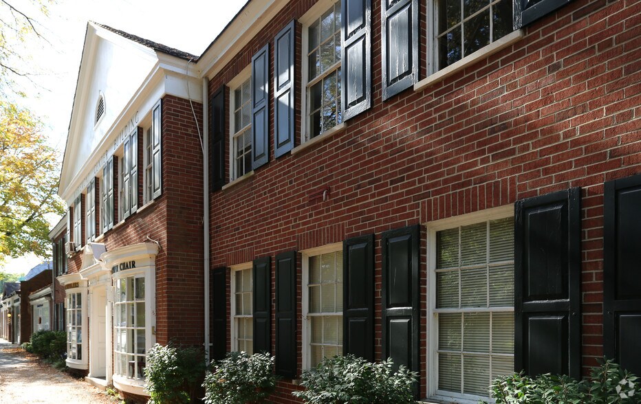 More Photos Of 3914 Miami Rd, Cincinnati Office For Lease