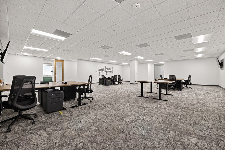More Photos Of 9800 Richmond Ave, Houston Office For Lease