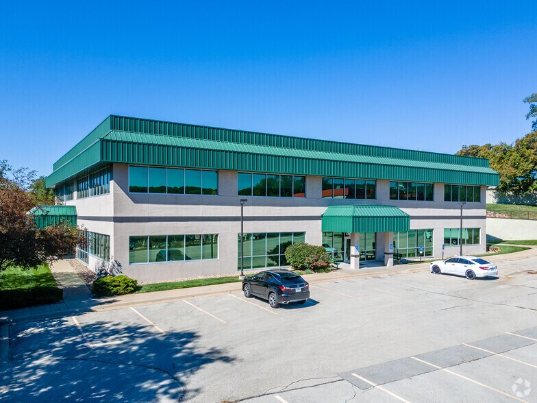 More Photos Of 1440 NW Vivion Rd, Kansas City Office For Lease