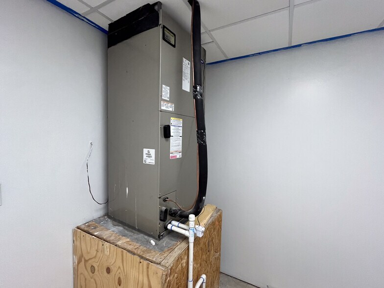 More Photos Of 16210 Clay Rd, Houston General Retail For Sale