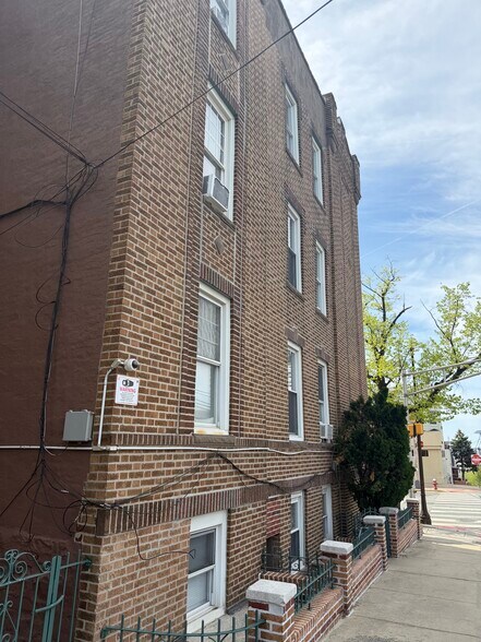More Photos Of 3176 John F. Kennedy Blvd, Jersey City Apartments For Sale