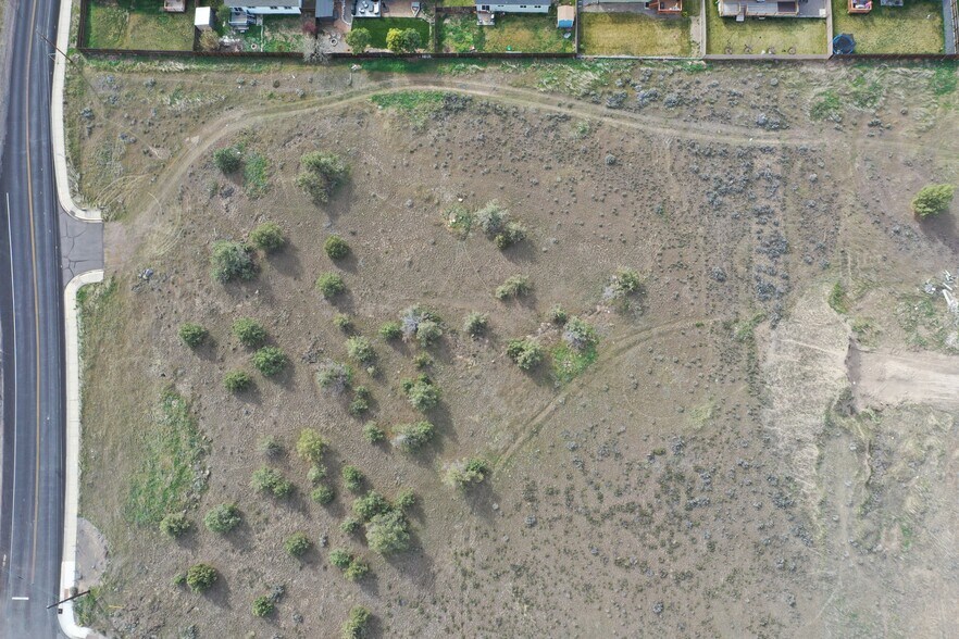More Photos Of TL500 SW Belmont Ln, Madras Land For Sale