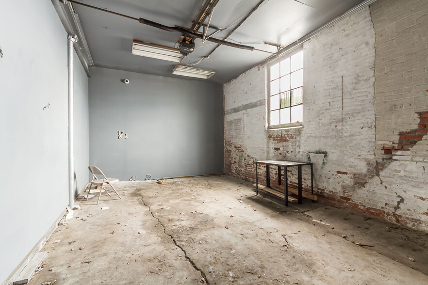 More Photos Of 64 Spencer St, Rochester Loft Creative Space For Sale
