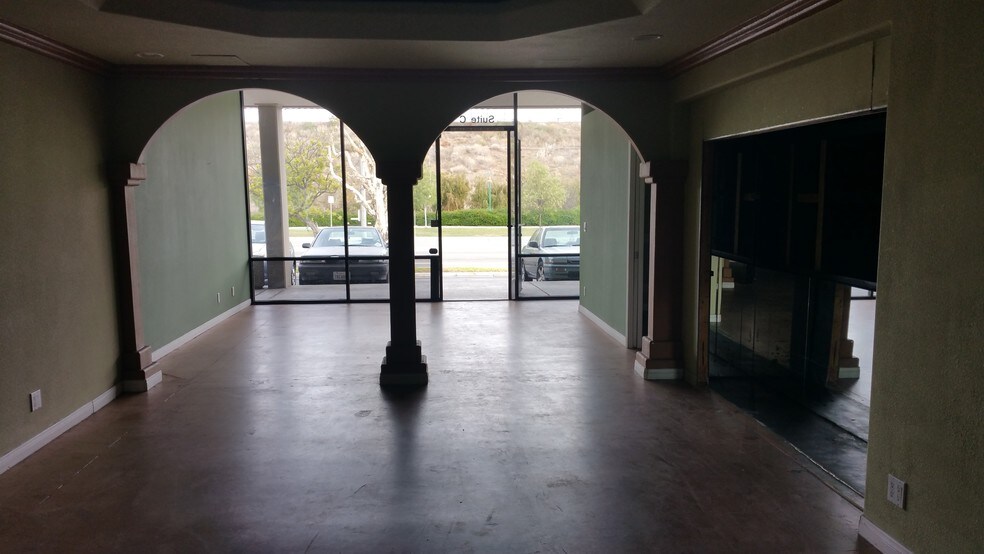 More Photos Of 1851 N Gaffey St, San Pedro Storefront For Lease