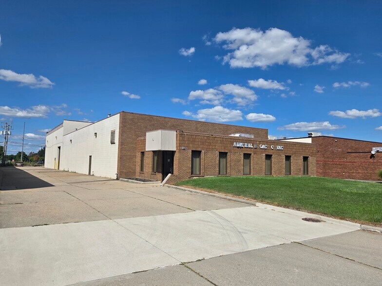 Primary Photo Of 21391 Carlo Dr, Clinton Township Warehouse For Sale